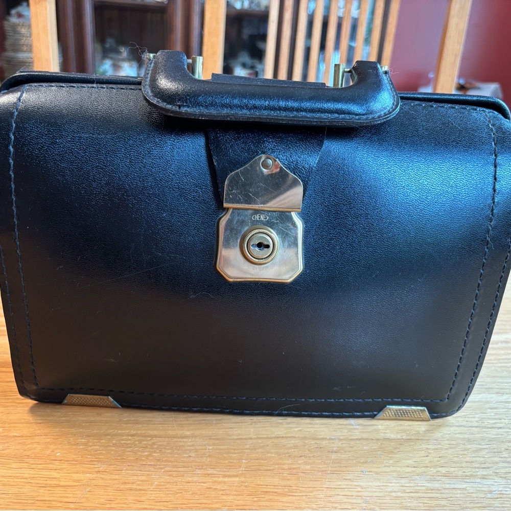 vintage black leather doctor's bag with Cheney lock